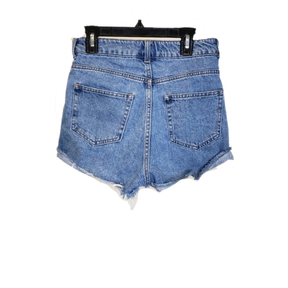 H&M Daisy Duke Hight Waisted Jean Shorts - Picture 2 of 5